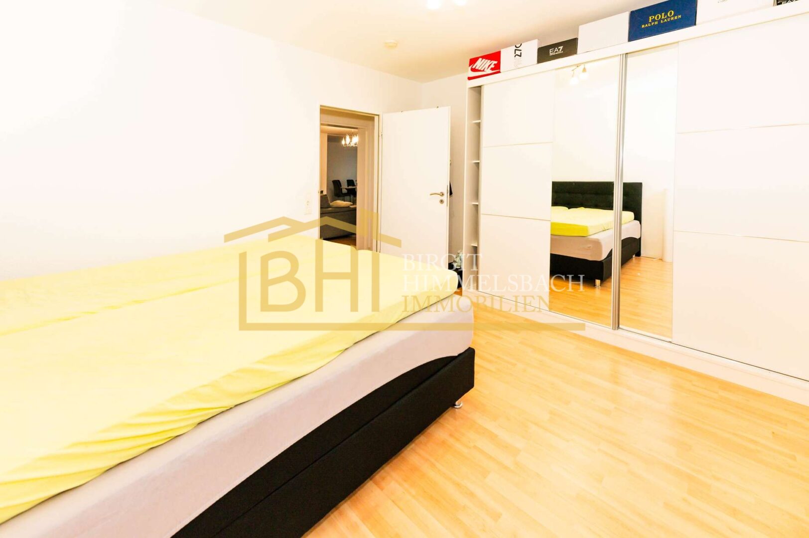 Schlafzimmer a WE15