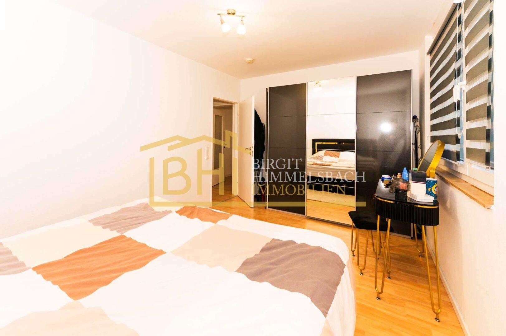 Schlafzimmer b WE 15