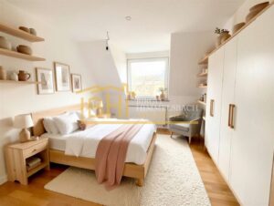 Schlafzimmer oben - (KI generiert)