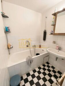 Badezimmer - (KI generiert)
