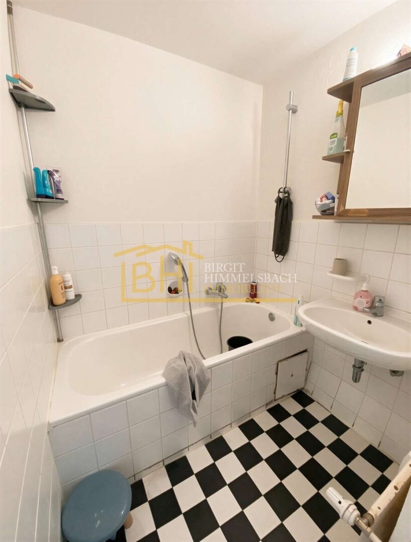 Badezimmer - (KI generiert)