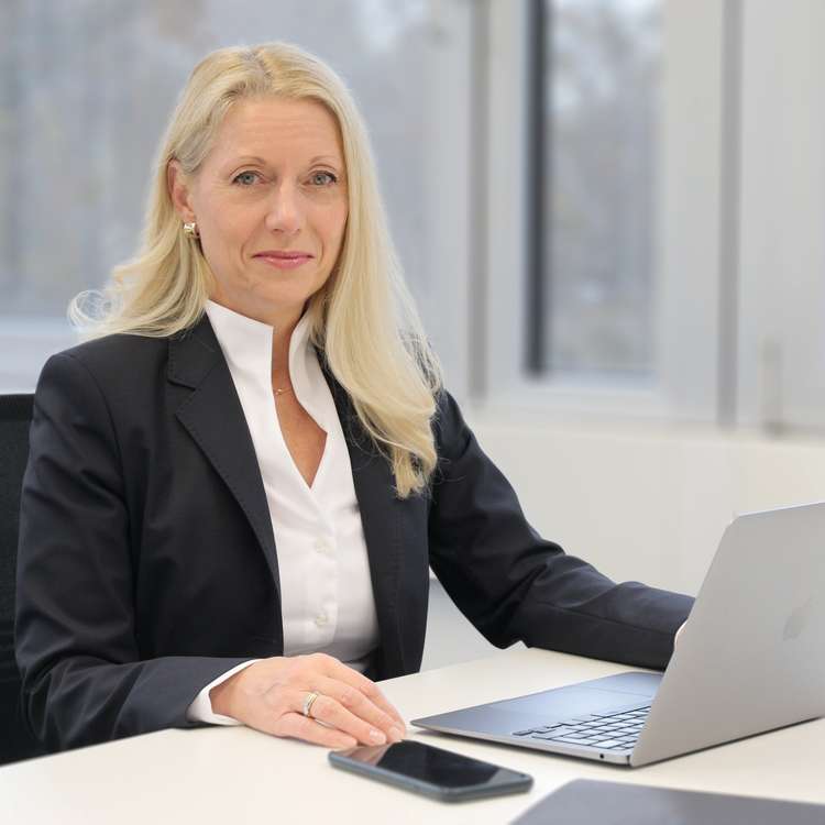 Frau Himmelsbach, Birgit